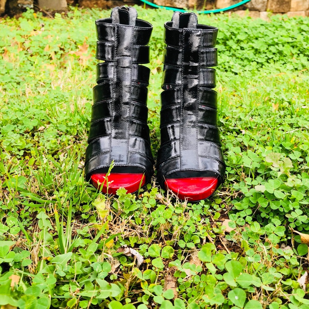Black Linea Palo Italian heels 👠